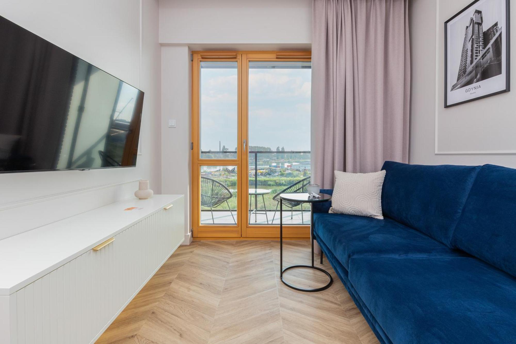 Sienna Grobla Apartment With View Of The Motlawa Terrace & Sauna, Gym By Noclegi Renters Gdansk Bagian luar foto
